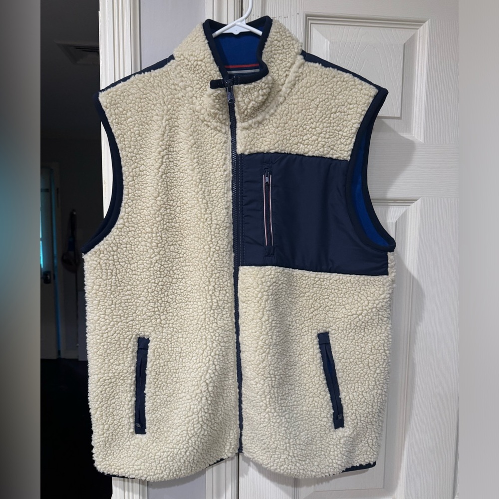 TOMMY HILFIGER Men's Sherpa Vest size: XL